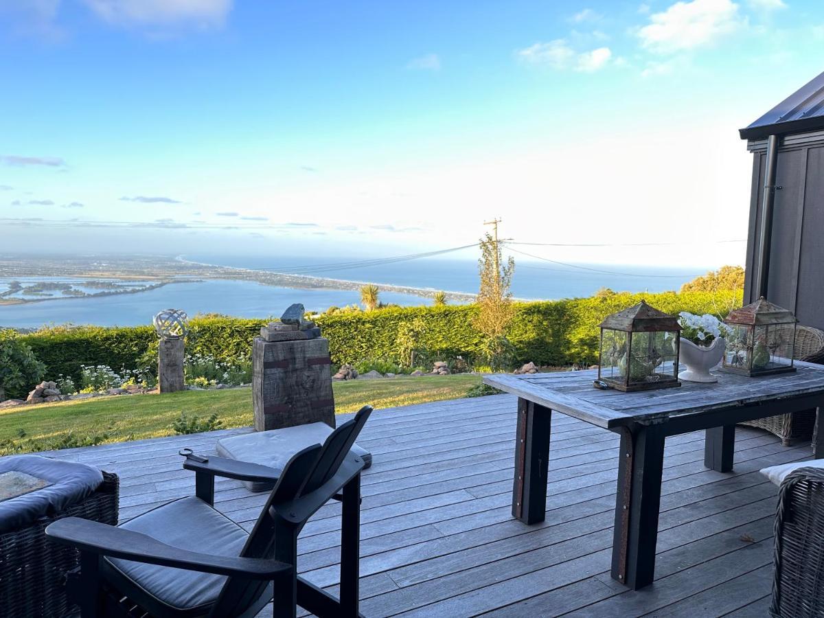 340 Deg Alps & Sea Bed & Breakfast Крайстчърч Екстериор снимка