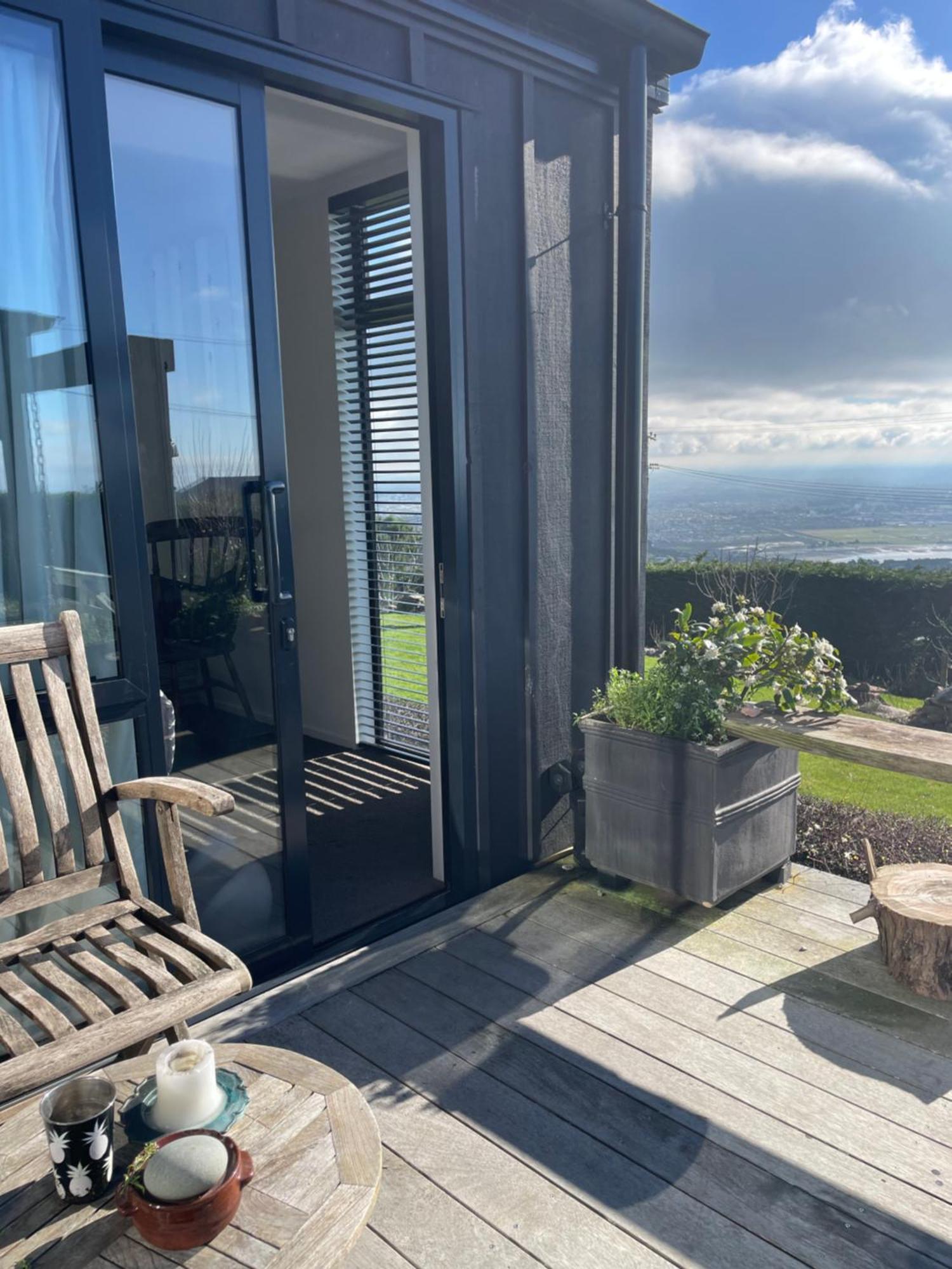 340 Deg Alps & Sea Bed & Breakfast Крайстчърч Екстериор снимка